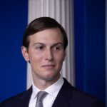 Jared Kushner déclare qu’Israël devrait « terminer le travail » à Gaza afin de pouvoir se concentrer sur la construction de « propriétés riveraines » de valeur