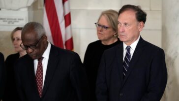 Les experts craignent que Clarence Thomas et Samuel Alito ne préparent le terrain pour une interdiction nationale des avortements médicamenteux – et peut-être même de tous les avortements