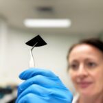 Les pointes révolutionnaires en silicium détruisent 96 % des virus au contact