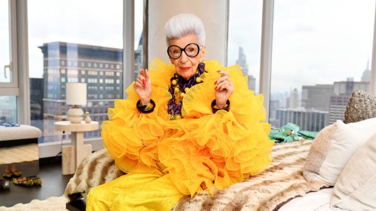 L'icône de style Iris Apfel, une originale américaine, est morte à 102 ans