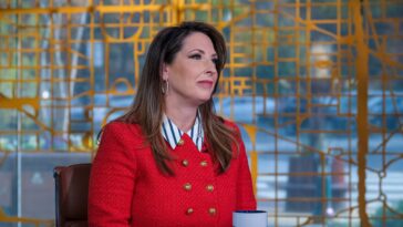 NBC se met dans une situation sans issue avec Ronna McDaniel