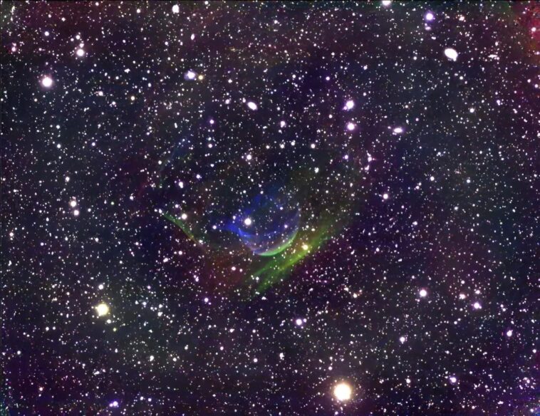 Faint Shells of Ionized Gas Surrounding Dwarf Nova Z Camelopardalis