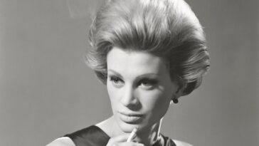 Les bouffants de la haute société sont de retour – avec une touche subversive