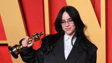 Billie Eilish annonce son troisième album studio, Shades Rolling Stone