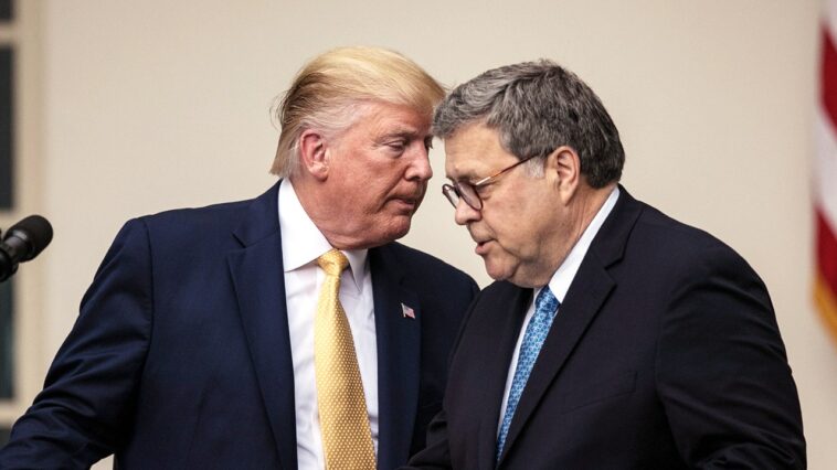 Donald Trump accepte l'approbation de Bill Barr en laissant entendre qu'il est un pot de saindoux