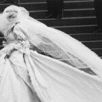 La créatrice de la robe de mariée de la princesse Diana rappelle Bait-and-Switch pour garder sa robe secrète