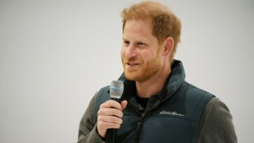 Le prince Harry décerne le prix du soldat de l'année à un ami qu'il s'est fait grâce aux Jeux Invictus