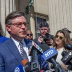 Les Républicains ajoutent de l’huile sur le feu alors que les arrestations d’étudiants balayent les campus universitaires