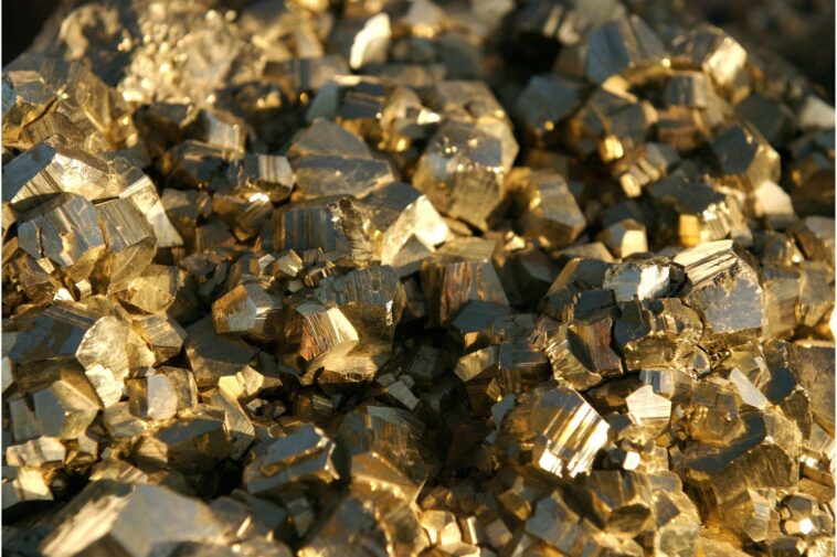 Plus que de l'or des fous : des scientifiques découvrent un trésor caché dans la pyrite SciTechDaily