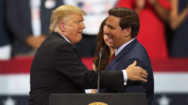Ron DeSantis a demandé une réunion pour embrasser la bague de Trump et protéger ses ambitions pour 2028 : rapport