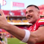 Travis Kelce s’est « toujours senti à l’aise » devant la caméra Travis Kelce s’est « toujours senti à l’aise » devant la caméra