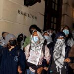 « Tout semblait vraiment dystopique » : des étudiants journalistes de Colombie en première ligne des manifestations à Gaza