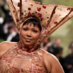 Découvrez l'évolution du look « Vase Dress » de Lizzo au Met Gala 2024 Découvrez l'évolution du look « Vase Dress » de Lizzo au Met Gala 2024