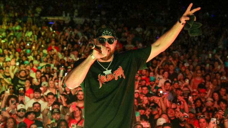 Travis Kelce affirme que The Tortured Poets Department est son album préféré