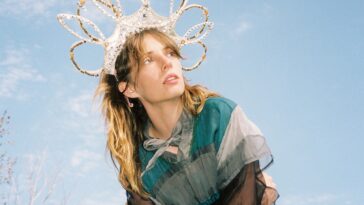 Maya Hawke sur l'importance du chaos