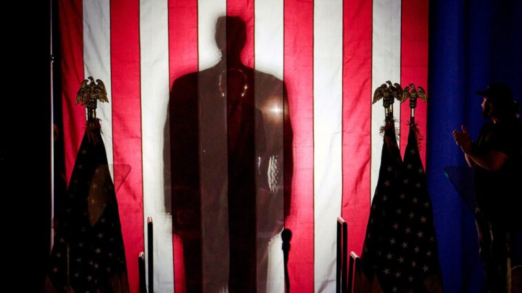 Dans la cour étrange et tendue de Donald Trump et du méga-donateur Jeff Yass