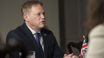 cc U.S. Secretary of Defense, modified, https://flickr.com/photos/secdef/53501340980/in/photolist-2pvJmHs-2pvJmHn-2pvQNbi-2h7uXu6-2pvQRso-2pj6E5u-2oXrKqZ-2oXoGmz-2pa9AeJ-2mJTeei-2mJTefv-2oXrKpX-2oXubyY-2oXsMVp-2oXsMWM-2oXubwZ-2oXtQmA-2p6X8Aw-2p6Y9FC-2oXtQmv-2p6s6bF-2p6HSa8-2p6s6bv-2p6rHbx-2pvJEUE-2pvQM3G-2pm4uGT-2oWwg3b-2oUGXuS-2p6FWnC-2pa8DL3-2oUJZ67-2oUHUxR-2pj8VUn-2pvQ2K3-2p6JuKD-2pj2GLi-2pvGcyq-2pirnc9-2pvQP9R-2p6sa2G-2pLWHaK-2pvRria-2pmae2y-2p6kHp9-2pLUTSC-2pvRszD-2p3ZCsd-2pa7cuA-2pvRsjU