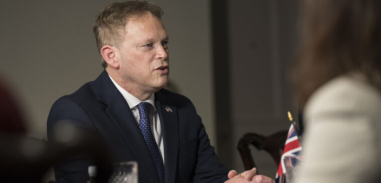 cc U.S. Secretary of Defense, modified, https://flickr.com/photos/secdef/53501340980/in/photolist-2pvJmHs-2pvJmHn-2pvQNbi-2h7uXu6-2pvQRso-2pj6E5u-2oXrKqZ-2oXoGmz-2pa9AeJ-2mJTeei-2mJTefv-2oXrKpX-2oXubyY-2oXsMVp-2oXsMWM-2oXubwZ-2oXtQmA-2p6X8Aw-2p6Y9FC-2oXtQmv-2p6s6bF-2p6HSa8-2p6s6bv-2p6rHbx-2pvJEUE-2pvQM3G-2pm4uGT-2oWwg3b-2oUGXuS-2p6FWnC-2pa8DL3-2oUJZ67-2oUHUxR-2pj8VUn-2pvQ2K3-2p6JuKD-2pj2GLi-2pvGcyq-2pirnc9-2pvQP9R-2p6sa2G-2pLWHaK-2pvRria-2pmae2y-2p6kHp9-2pLUTSC-2pvRszD-2p3ZCsd-2pa7cuA-2pvRsjU