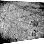 Le vaisseau spatial Juno de la NASA révèle des changements dynamiques sur la surface gelée d'Europe