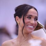 Meghan Markle porte un bijou sentimental de la princesse Diana au Nigeria