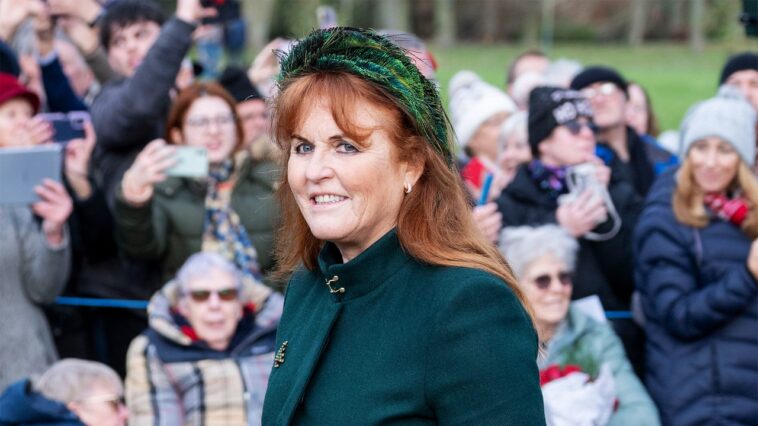 Sarah Ferguson a le feu vert de ses médecins, déclare la princesse Béatrice