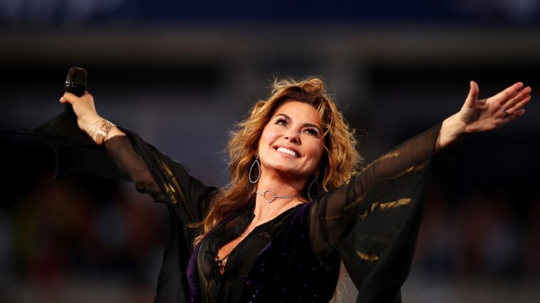 Shania Twain ne « déteste » pas son ex-mari pour l'avoir trompée avec son amie proche : « ce n'est pas mon erreur »