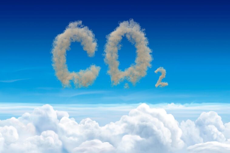 Transformer le CO2 en or chimique : des nanocatalyseurs abordables pourraient révolutionner l’action climatique SciTechDaily