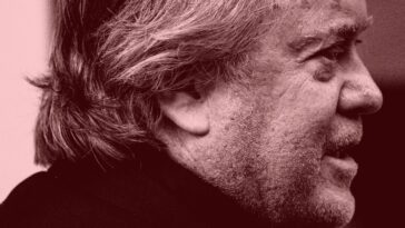 Comment le temps de prison pourrait redorer le crédit MAGA de Steve Bannon : "C'est un poids incroyable"