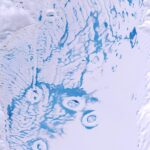 Slushy Surprise : l'IA révèle deux fois plus d'eau de fonte sur les plates-formes de glace de l'Antarctique Slushy Surprise : l'IA révèle deux fois plus d'eau de fonte sur les plates-formes de glace de l'Antarctique