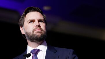 Le changement de nom de JD Vance n'est qu'une autre de ses batailles contre les règles (cette fois, les siennes)