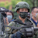 cc 總統府, modified, https://commons.wikimedia.org/wiki/File:Military_people_of_Taiwanese_Military_Police_20200526_01.jpg