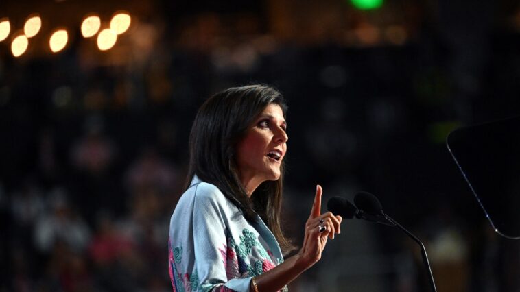 Nikki Haley veut que ses propres électeurs se lèvent et soutiennent Donald Trump