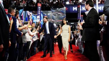 Qui est l'épouse de JD Vance ? Usha Vance, une ancienne greffière de la Cour suprême, ressemble à une épouse politique réticente