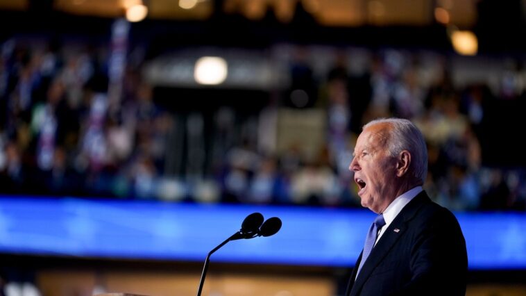 À la Convention nationale démocrate de 2024, Joe Biden consolide son héritage pour que Kamala Harris puisse le perpétuer