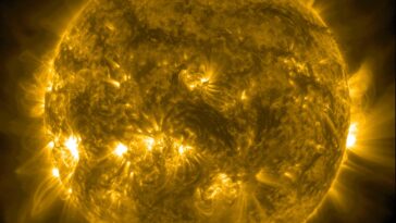 Deux éruptions de classe X enflamment le ciel : la NASA capture un drame solaire enflammé