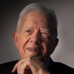 Jimmy Carter essaie de rester en vie assez longtemps pour voter pour Kamala Harris