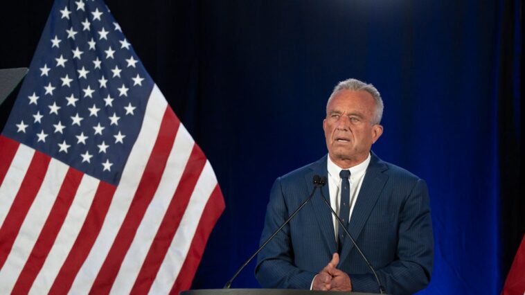 Robert F. Kennedy Jr. : Bradley Whitford a « intimidé » Cheryl Hines