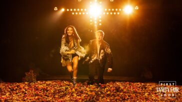 Premier aperçu : Rachel Zegler et Kit Connor à Broadway dans le rôle de Roméo + Juliette – avec l'aide de Jack Antonoff