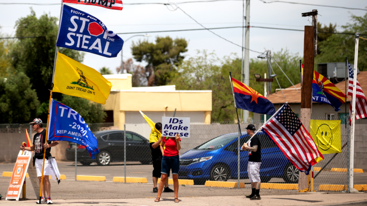 Comment les républicains lancent un assaut général contre le système électoral : « Tout peut s’effondrer »