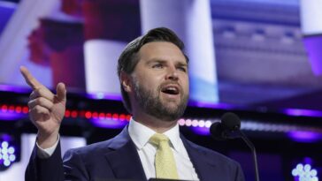 JD Vance affirme que la solution à la crise de la garde d'enfants est de demander aux grands-parents de le faire gratuitement