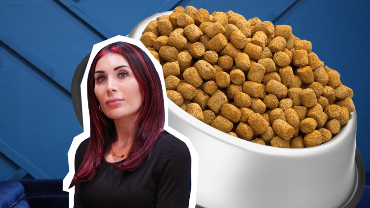 Laura Loomer a mangé de la nourriture pour chien pour une entreprise obsédée par la « masculinité » et la « nudité »