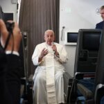 Le pape François estime que les Américains devraient choisir le « moindre mal » et critique Trump et Harris