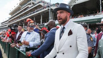 Travis Kelce et Jason Kelce échangent les paroles de Taylor Swift et des potins sur un œuf de Pâques