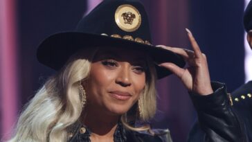 Beyoncé soutient officiellement Kamala Harris au Houston Hometown Rally : « Il est temps de chanter une nouvelle chanson ! »