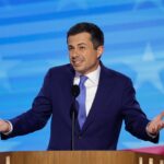 Comment Pete Buttigieg a arrêté les pitreries enfantines d'Elon Musk comme un adulte