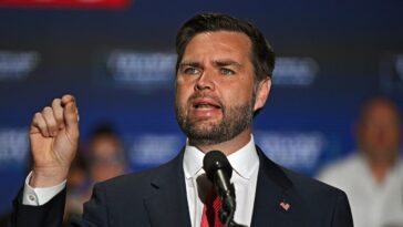 JD Vance : La volonté de Trump de traiter les dirigeants mondiaux de gros montre à quel point il est bon en diplomatie étrangère