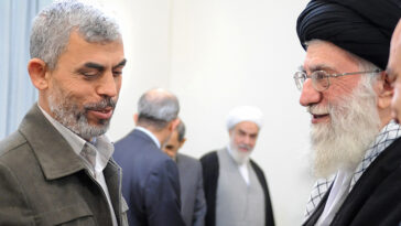 Unknown author, modified, https://en.m.wikipedia.org/wiki/File:Yahya_Sinwar_greeting_Iranian_Supreme_Leader_Ali_Khamenei.jpg