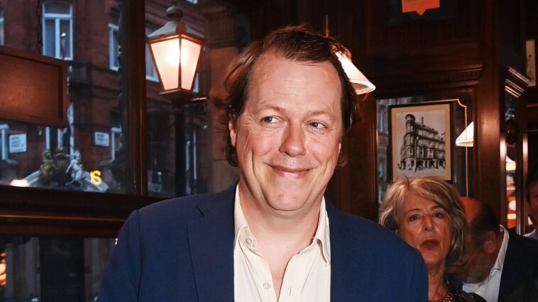 La reine Camilla brouille ses œufs pendant « 20 à 30 minutes » et fait rôtir du poulet avec « toutes les graisses laides »