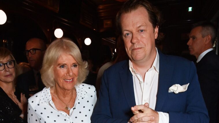 La réputation de la reine Camilla en tant qu'alcoolique et fumeuse à la chaîne est "totalement inexacte", déclare son fils