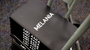 Le best-seller n°1 de Melania Trump ne s'envole pas des étagères des librairies. Est-ce à cause du Sticky Goo ?